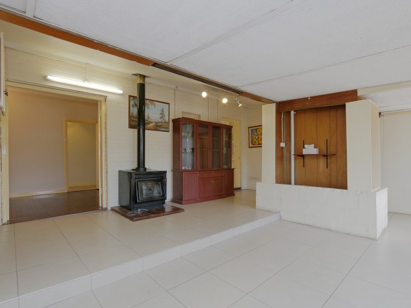 17 Pegus Street, Thornlie WA 6108