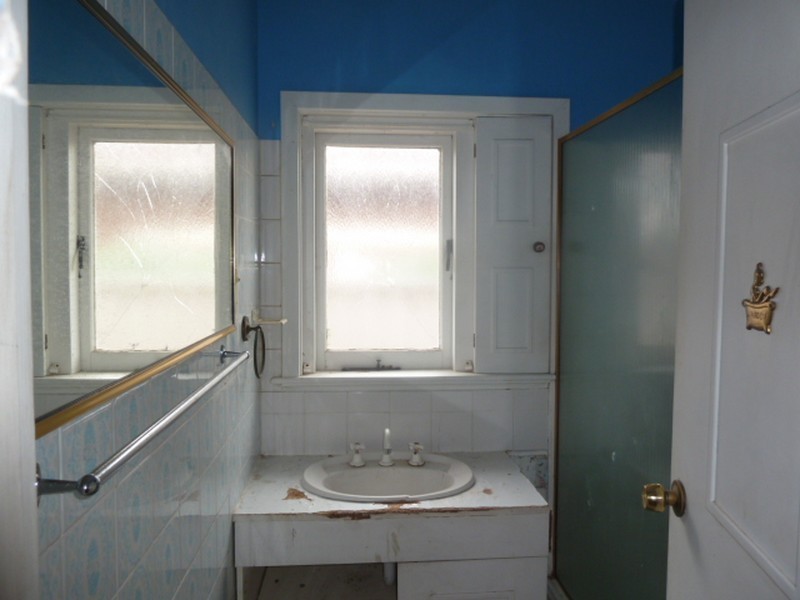 12 Tonbridge Way, Thornlie WA 6108