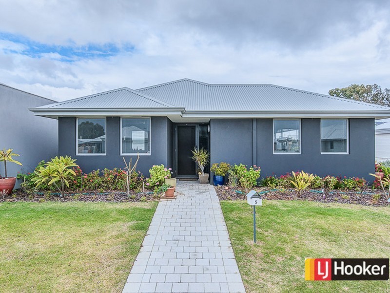 5 Moonlight Court, Huntingdale WA 6110