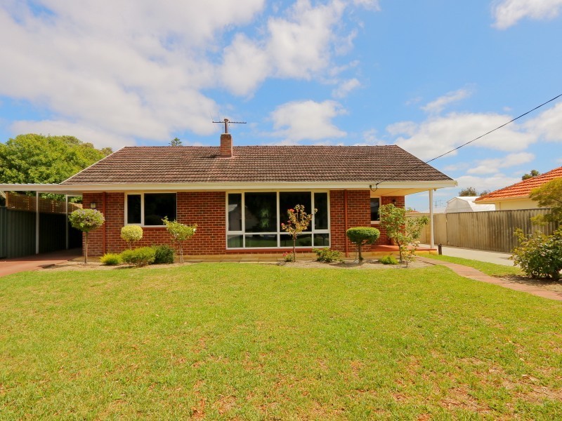 3 Pegus Street, Thornlie WA 6108