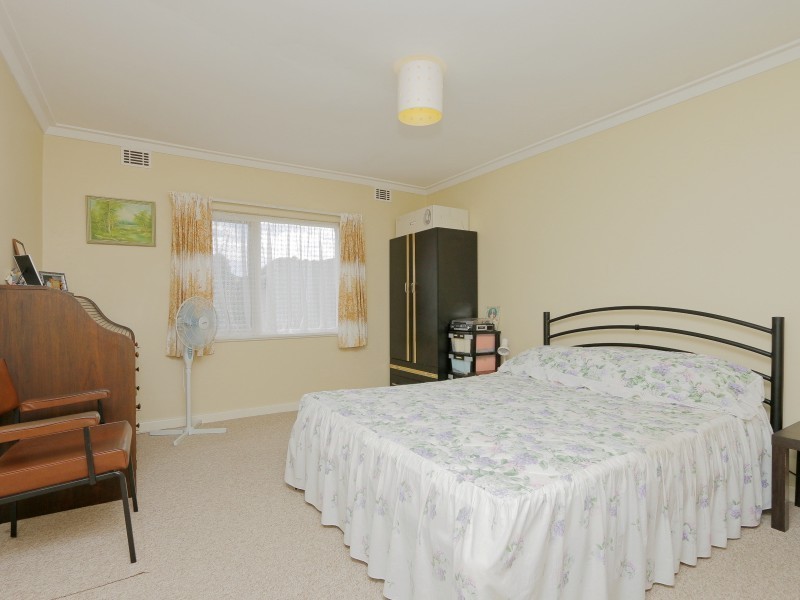 3 Pegus Street, Thornlie WA 6108
