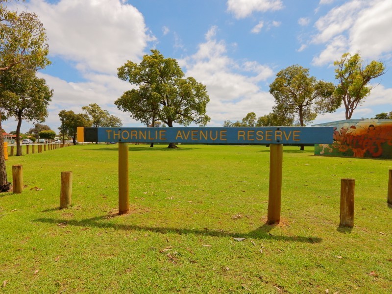 3 Pegus Street, Thornlie WA 6108