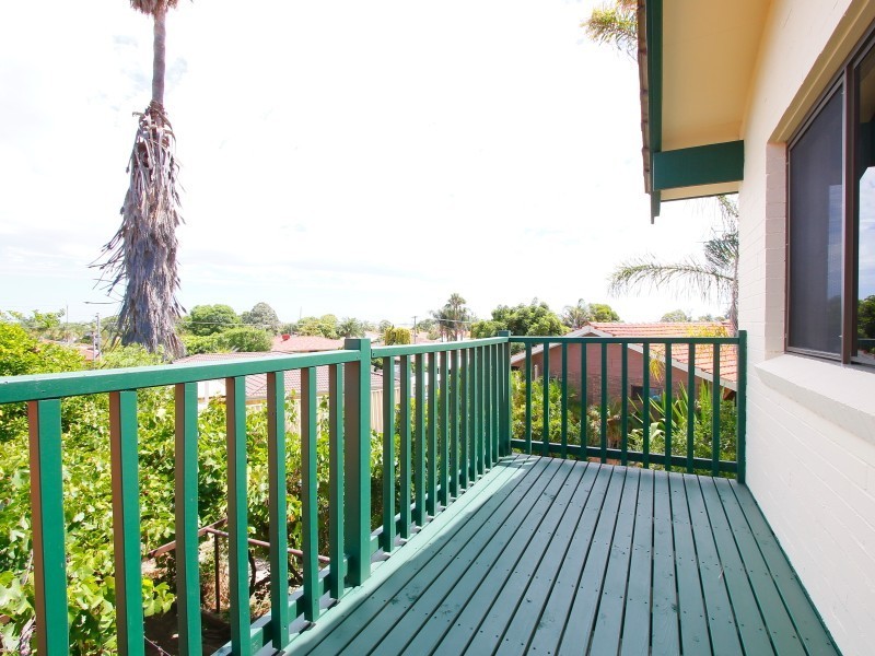 15 Barr Court, Thornlie WA 6108