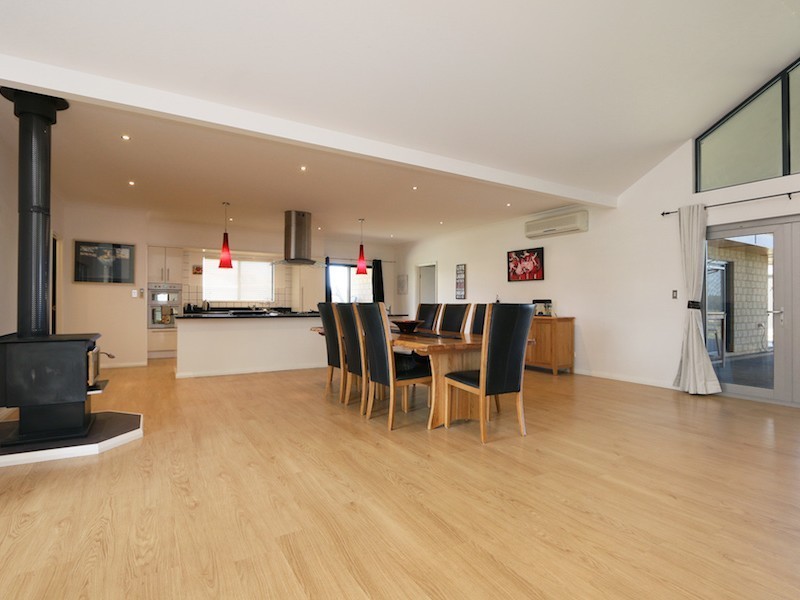 23 Holstein Court, Oakford WA 6121