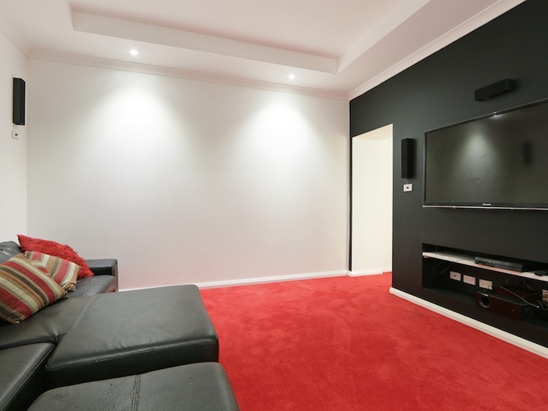 23 Holstein Court, Oakford WA 6121