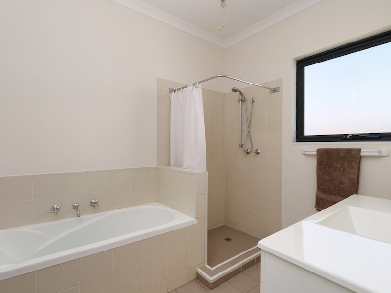 23 Holstein Court, Oakford WA 6121