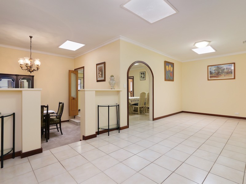 5 Selby Street, Thornlie WA 6108