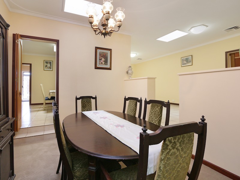 5 Selby Street, Thornlie WA 6108