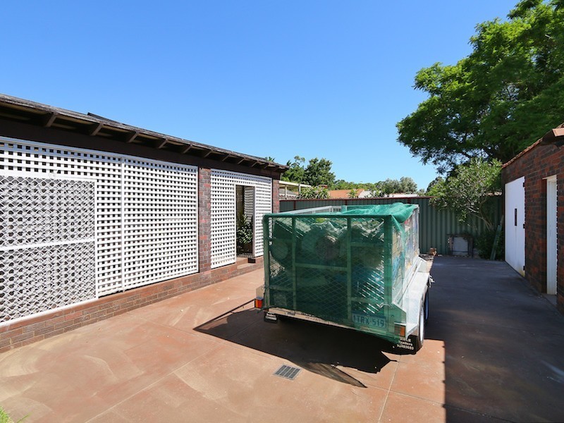 5 Selby Street, Thornlie WA 6108