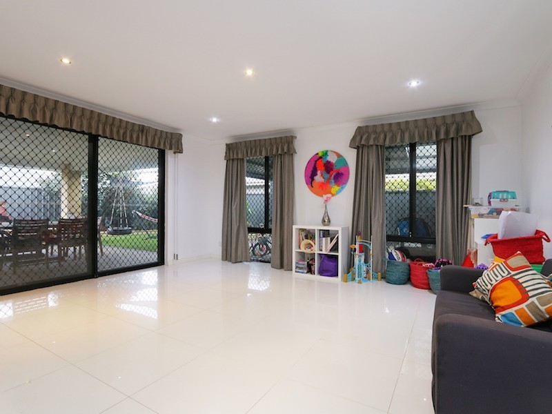 37 Tarradee Circuit, Thornlie WA 6108