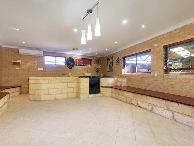 35 Hannan Place, Huntingdale WA 6110