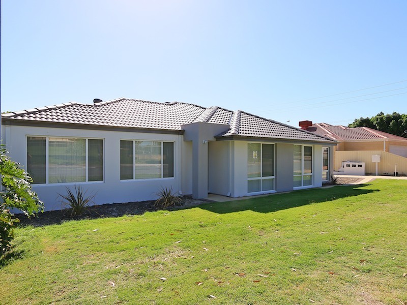 6A Sage Road, Thornlie WA 6108