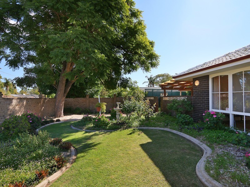 28 George Street, Gosnells WA 6110