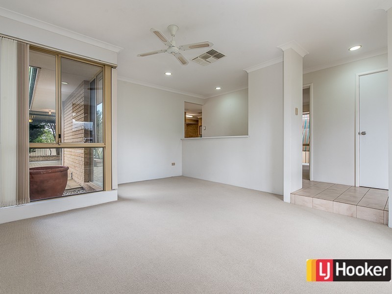 5 Blakemore Retreat, Huntingdale WA 6110