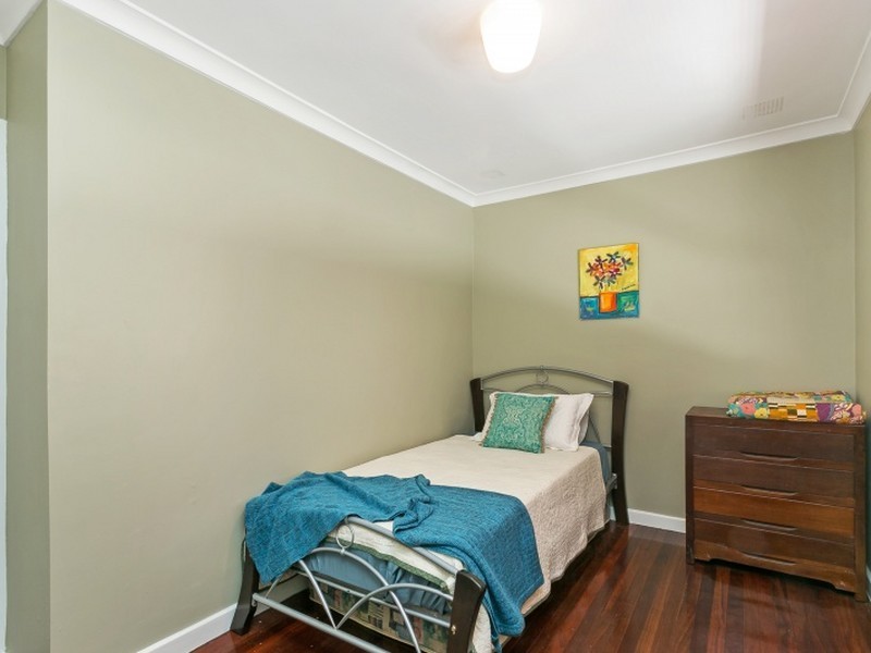 9 Letsom Way, Langford WA 6147