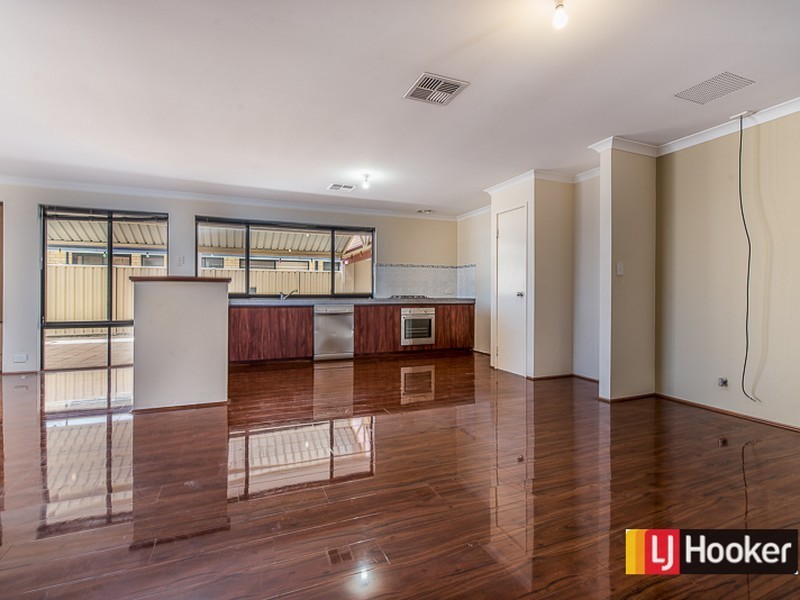 23 Ralphs Street, Seville Grove WA 6112