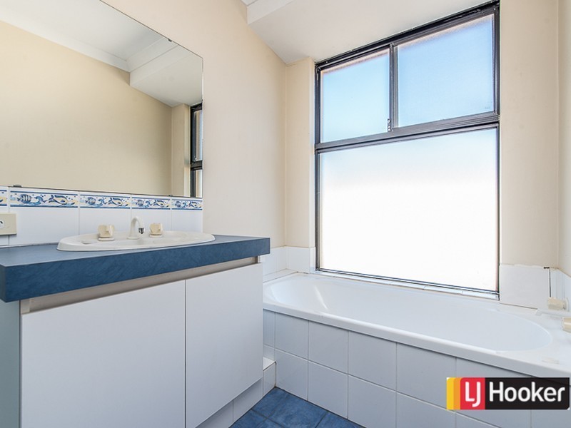 23 Ralphs Street, Seville Grove WA 6112