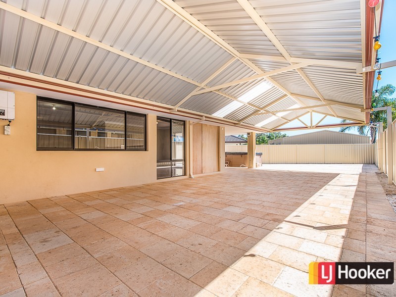 23 Ralphs Street, Seville Grove WA 6112