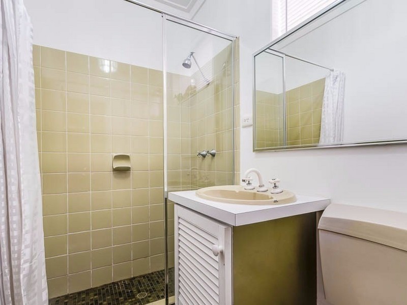 9 Camborne Way, Thornlie WA 6108