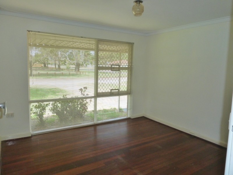 37 Aldington Street, Maddington WA 6109