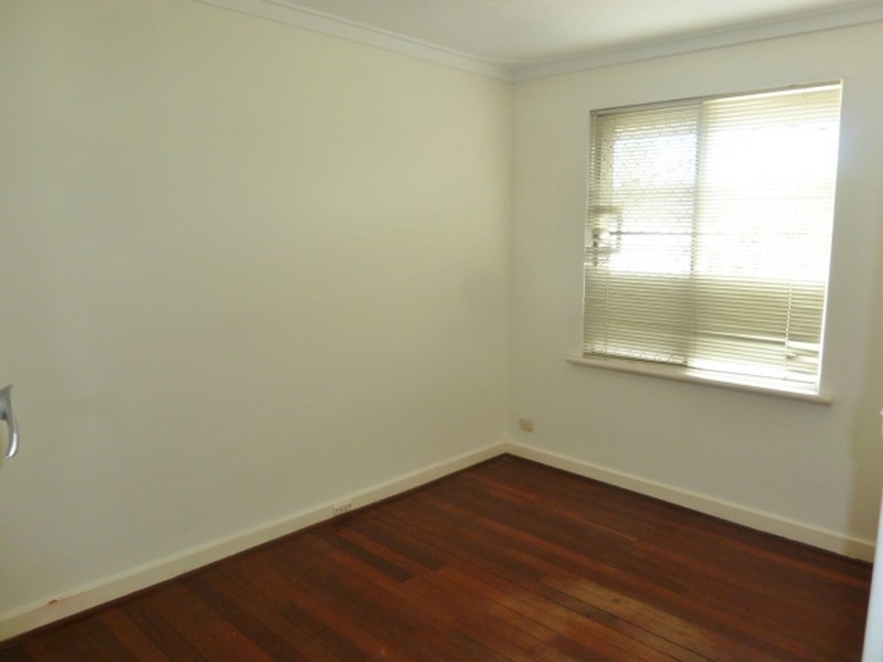 37 Aldington Street, Maddington WA 6109