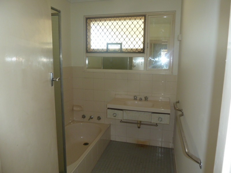 37 Aldington Street, Maddington WA 6109