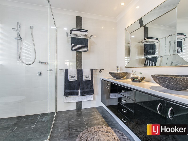 119 Southacre Drive, Canning Vale WA 6155