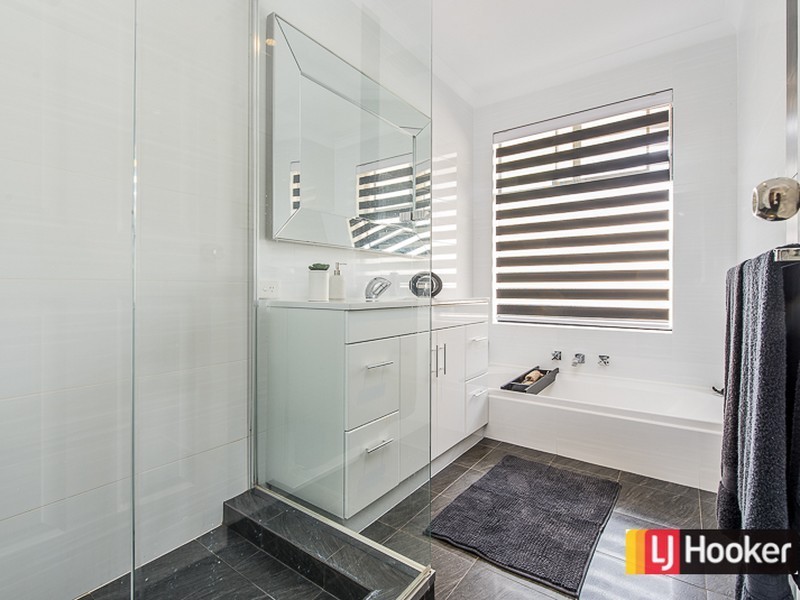 119 Southacre Drive, Canning Vale WA 6155