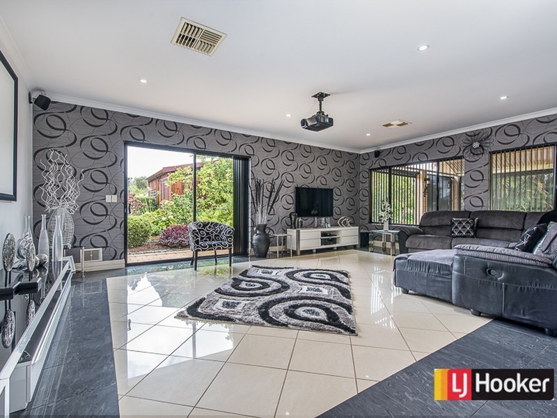 119 Southacre Drive, Canning Vale WA 6155