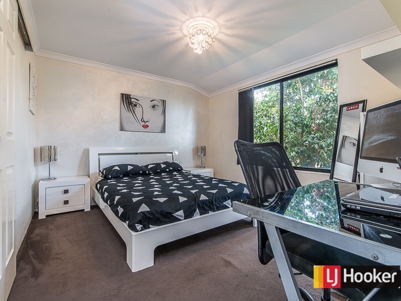 119 Southacre Drive, Canning Vale WA 6155