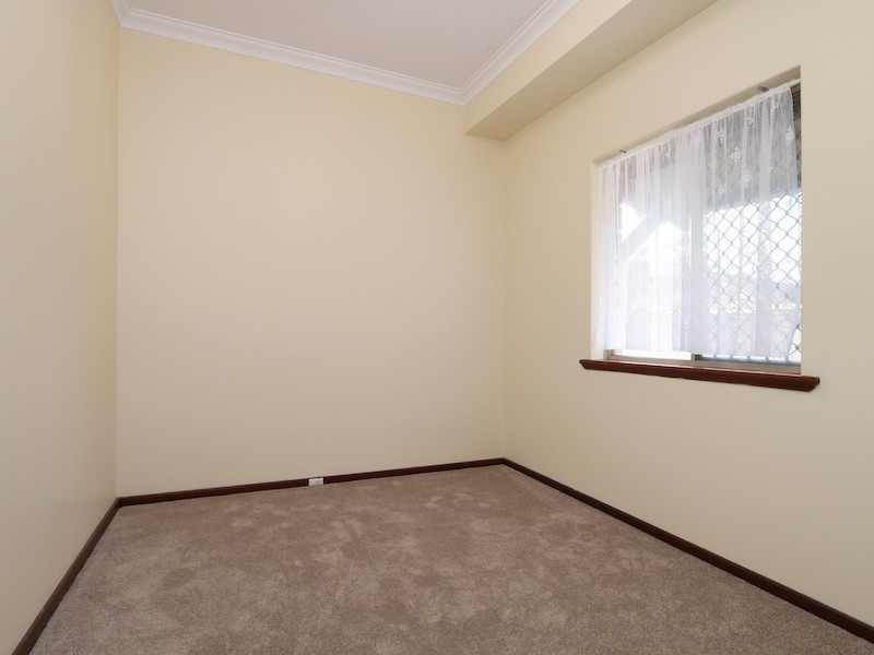 37/208 Burslem Drive, Maddington WA 6109