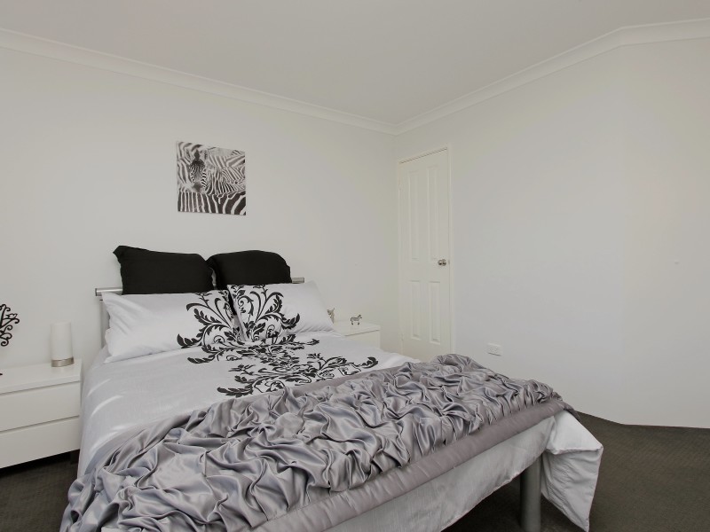 11 Cuthbert Street, Canning Vale WA 6155