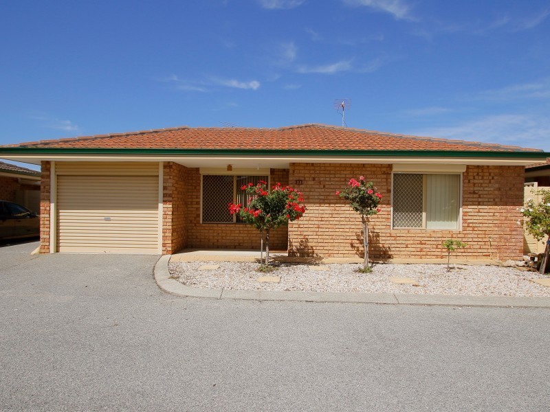 23/12 Attfield Street, Maddington WA 6109