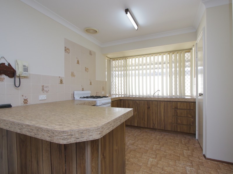 23/12 Attfield Street, Maddington WA 6109