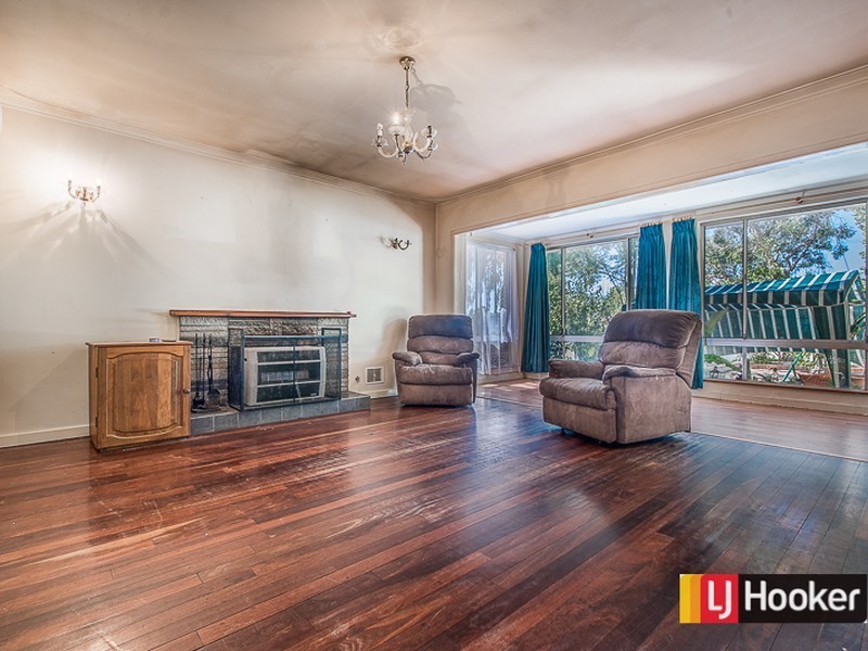 32 Winchester Road, Armadale WA 6112