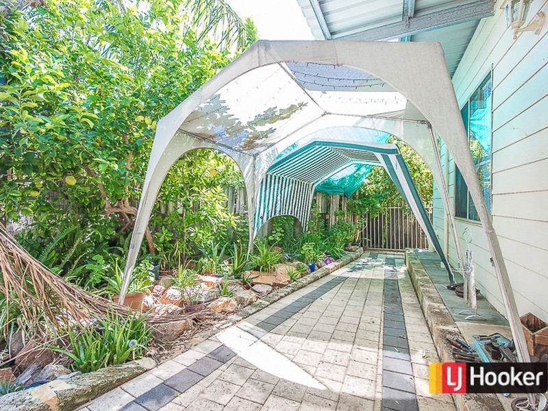 32 Winchester Road, Armadale WA 6112