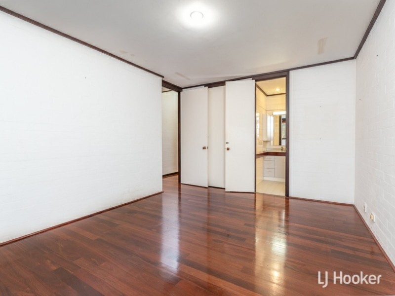 28 Coronet Court, Thornlie WA 6108