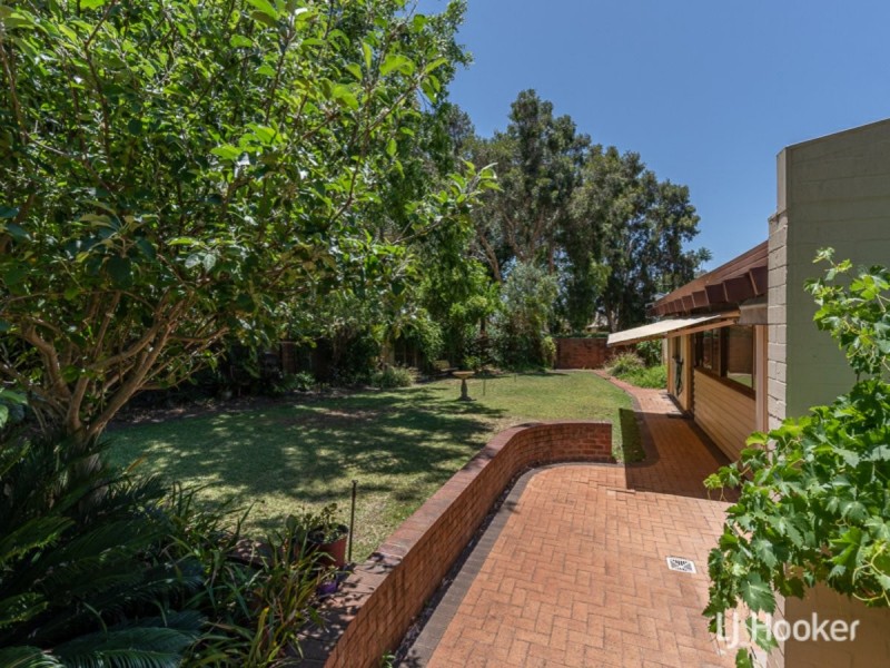 28 Coronet Court, Thornlie WA 6108