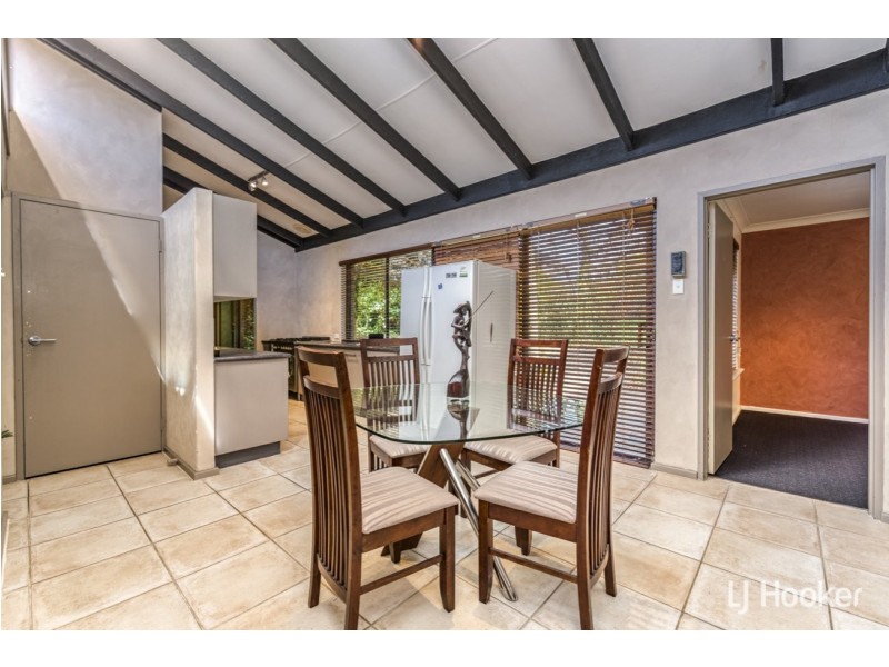 9 Hayes Court, Thornlie WA 6108