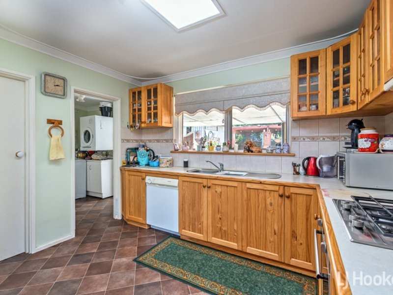 825 Armadale Road, Forrestdale WA 6112