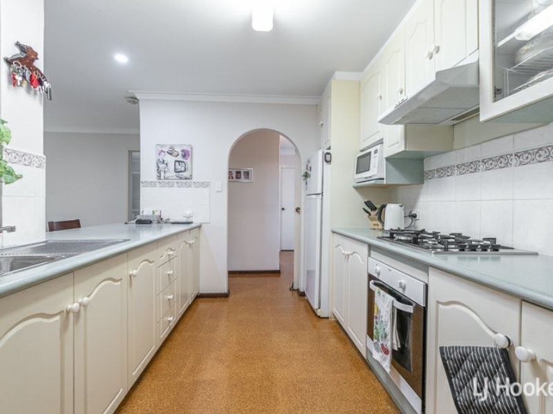 48 Grainger Way, Thornlie WA 6108