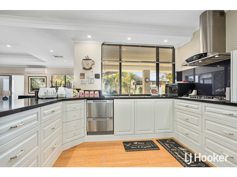 51 Welbeck Road, Canning Vale WA 6155