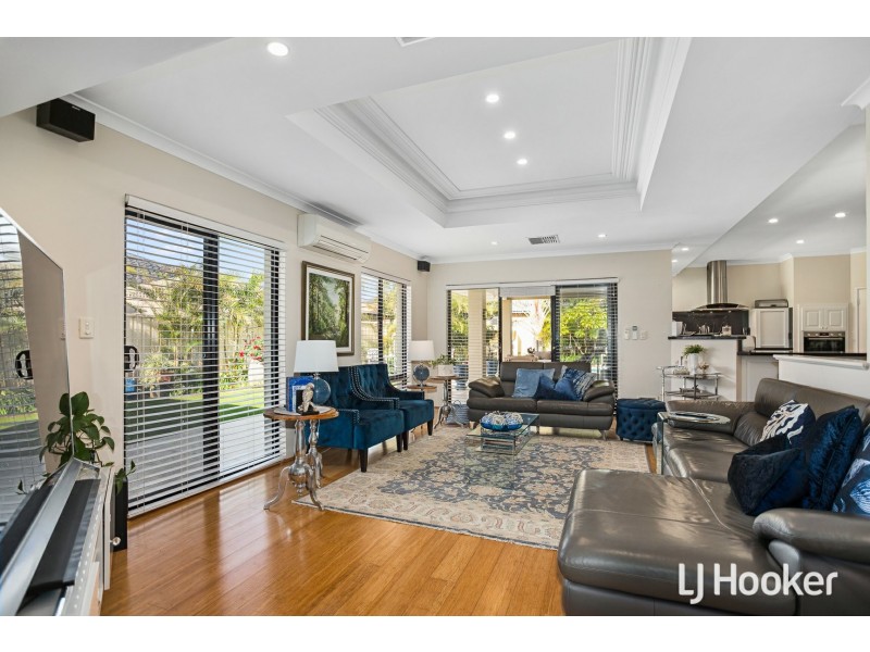 51 Welbeck Road, Canning Vale WA 6155