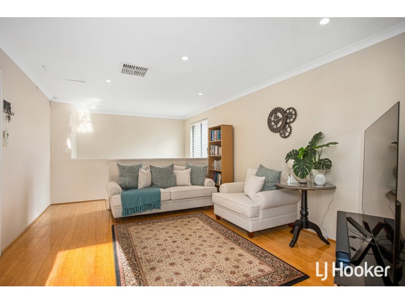 51 Welbeck Road, Canning Vale WA 6155