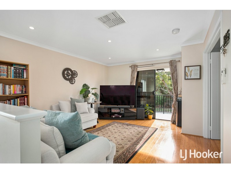 51 Welbeck Road, Canning Vale WA 6155