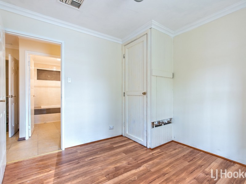 20 Sutherland Drive, Thornlie WA 6108