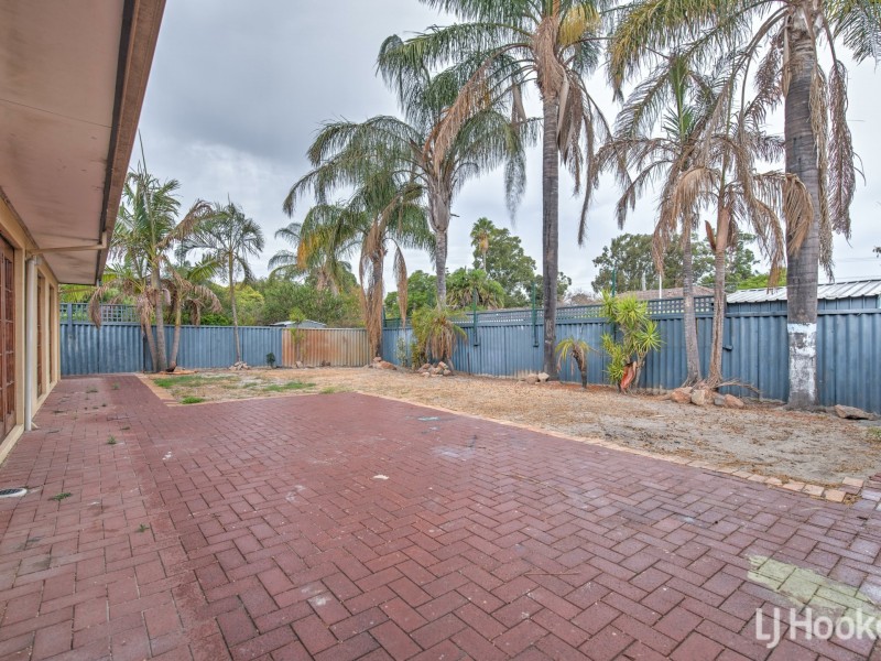 20 Sutherland Drive, Thornlie WA 6108