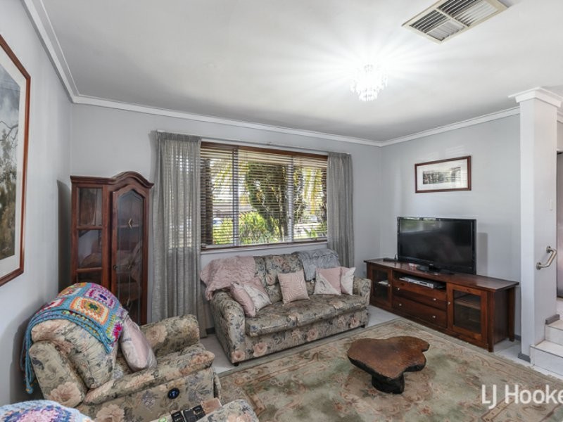 44 Lyrebird Way, Thornlie WA 6108