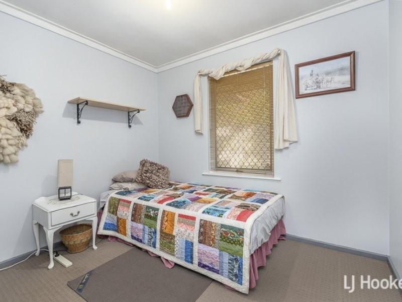 44 Lyrebird Way, Thornlie WA 6108