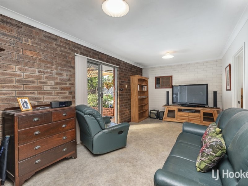 44 Lyrebird Way, Thornlie WA 6108